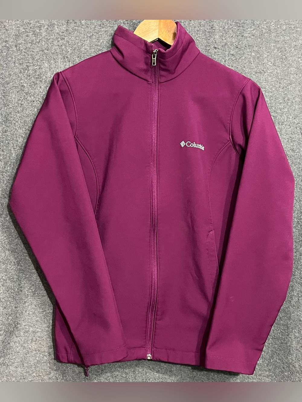 Columbia Plum Full-Zip Softshell Jacket Women’s Small